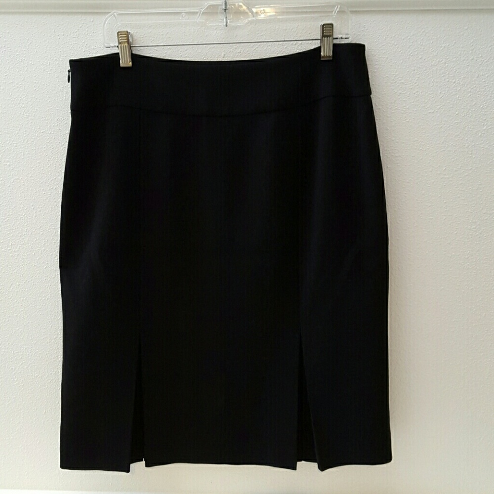 Ann Taylor Black Tailored Pencil Skirt - Picture 2 of 4